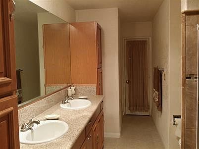 3rd image of 1557 Swallow Dr