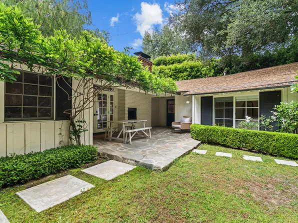 2107 El Roble Ln, Beverly Hills, CA 90210