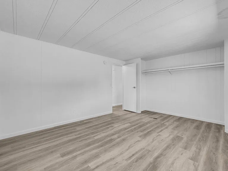 22450 Norris Ln — Photo 22