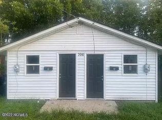 700 Ray St, Elizabeth City, NC 27909