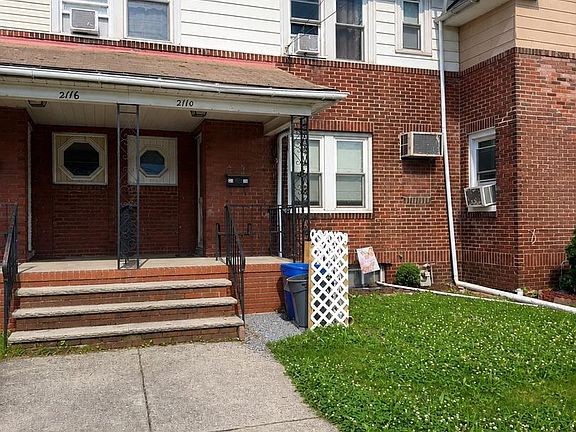 3rd image of 2110 Wilson Ave