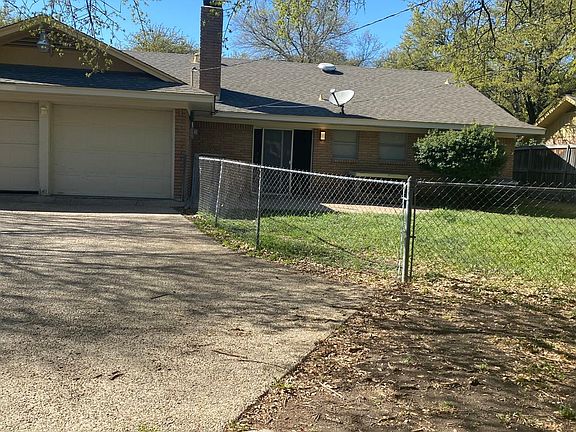 4th image of 5330 Lake Crest Dr