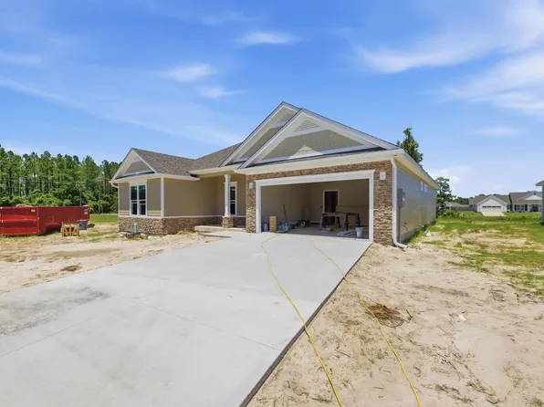 93 Springdale Dr, Crawfordville, FL 32327