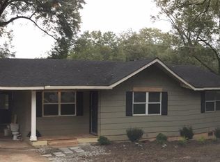 12 Paul St, Newnan, GA 30263