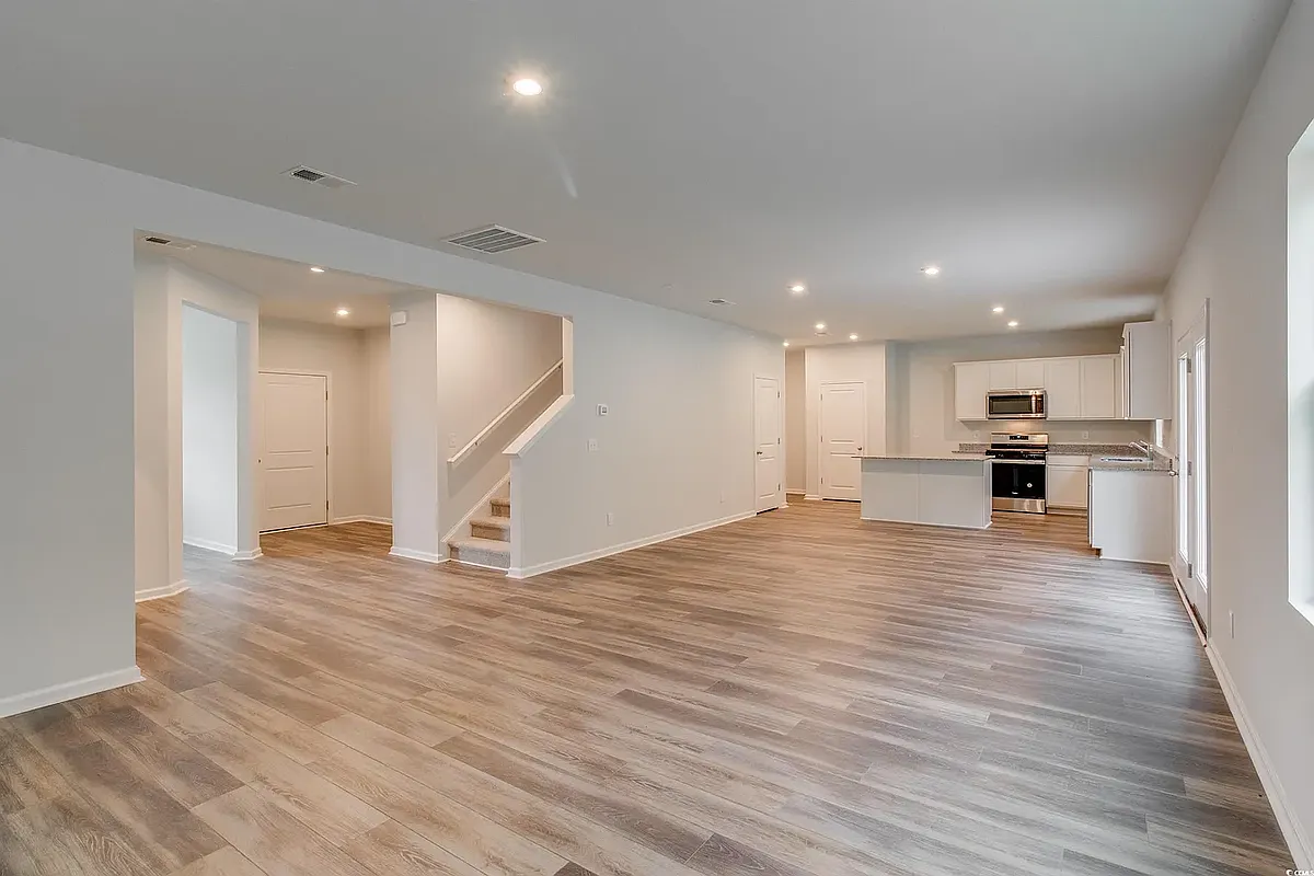 Building Photo - 887 Laconic Dr