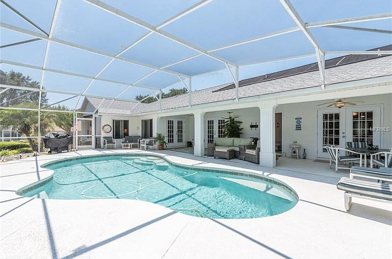 1st image of 8520 Doral Dr