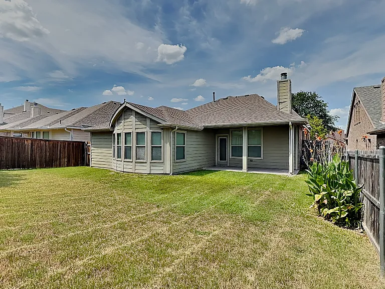 10649 Vista Heights Blvd — Photo 17