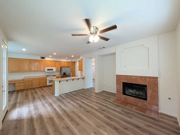 5571 Foxtail Loop — Photo 11