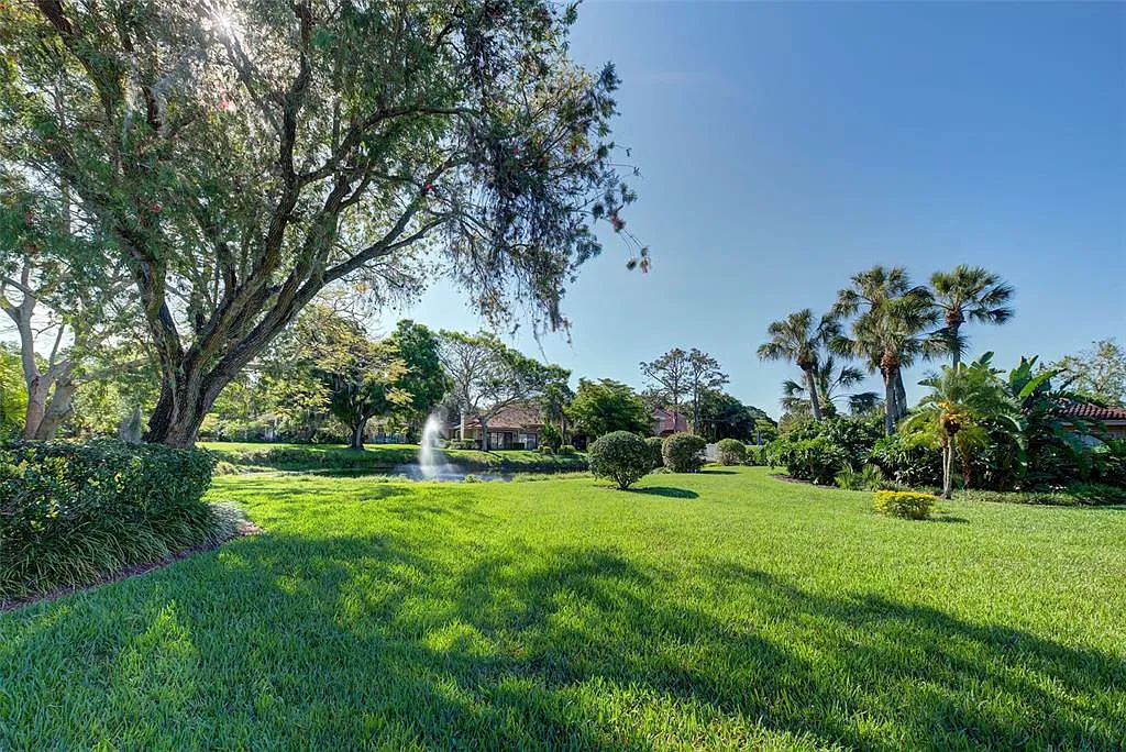 2 bed, 2.0 bath, 1368 sqft, $3,500 — Photo 4