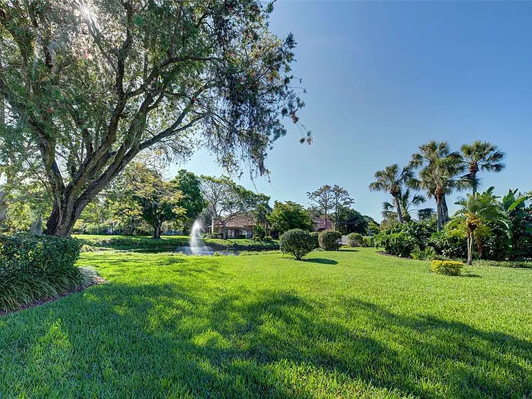 1740 Landings Blvd #39 — Photo 4
