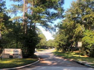 130 N Valley Oaks Cir, Spring, TX 77382