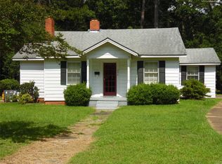206 Pineleaf Ln, Greenville, AL 36037