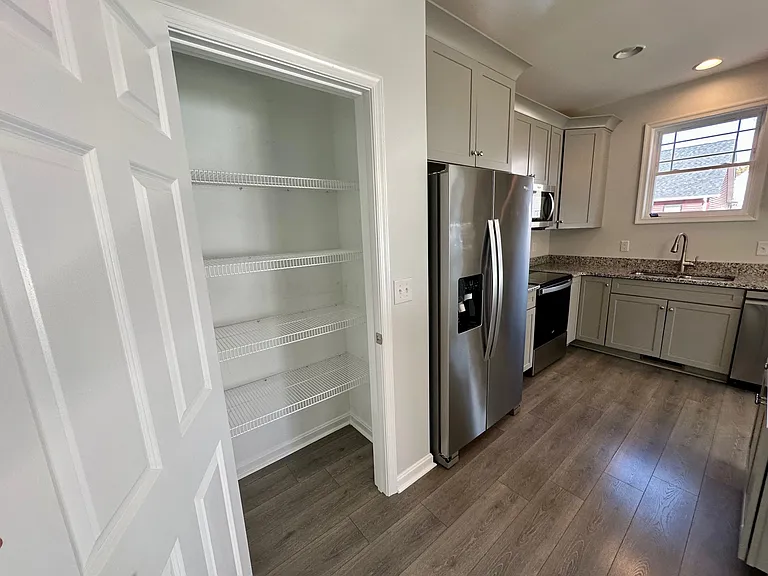 4 West St — Photo 7