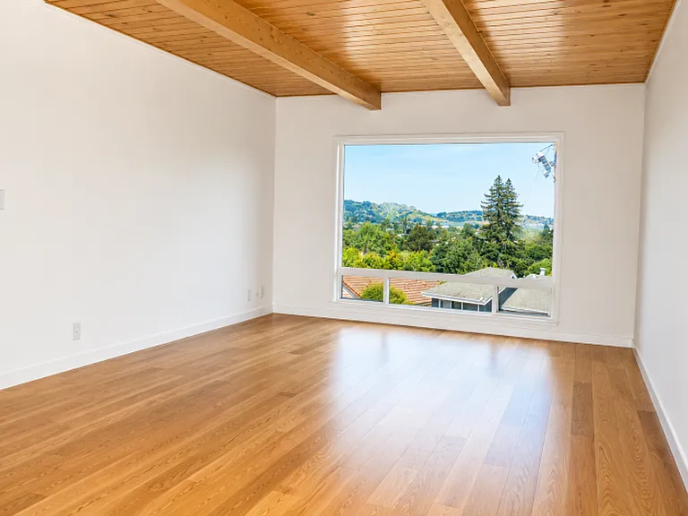 231 Corte Madera Ave — Photo 3