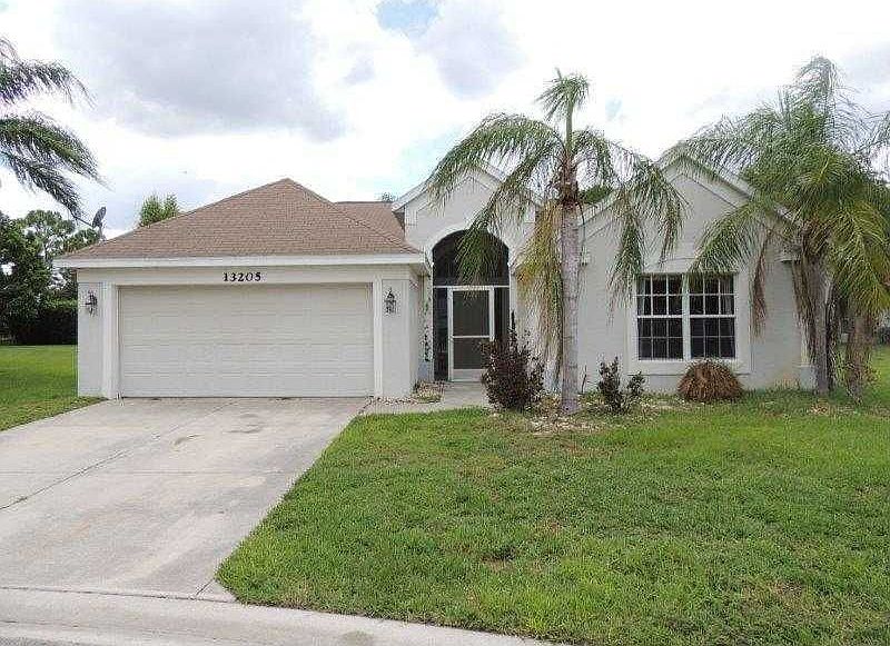 1st image of 13205 Highland Chase Pl