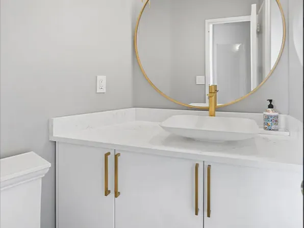 167 East 61st Street image 5 of 11