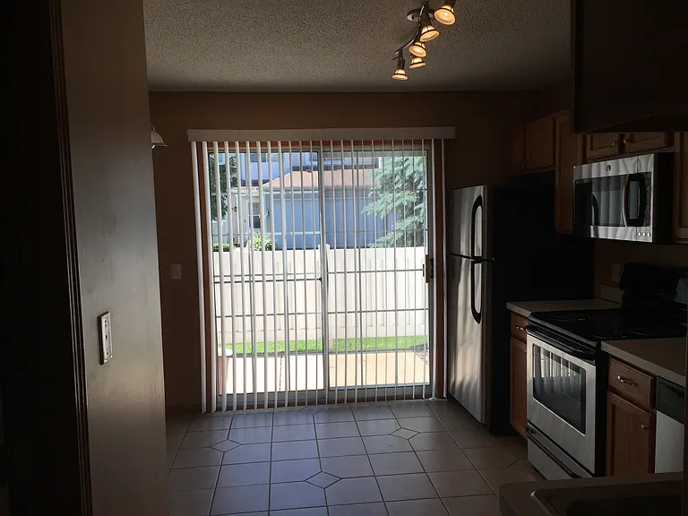 399 Leeward Trl — Photo 9