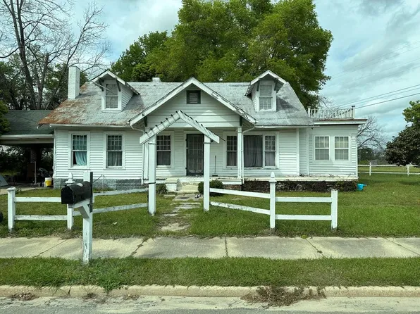 7979 Main St, Ray City, GA 31645