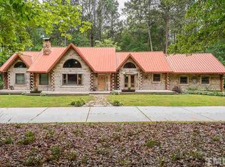 2000 Cabin Cove Rd, Cary, NC 27519