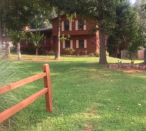 greg 678-887-4734
by owner