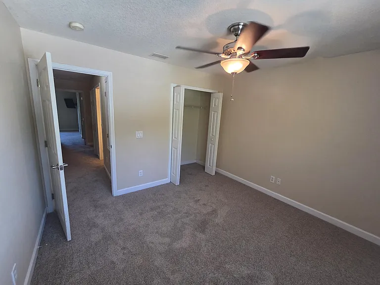 3810 Haley Ct #7 — Photo 28