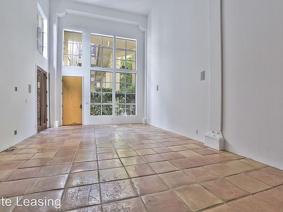 3rd image of 701 Minnesota St APT 108