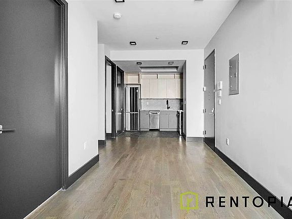 2nd image of 475 Grand St #101