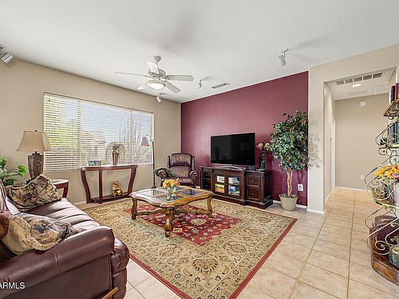4th image of 21563 N CASA ROYALE Drive