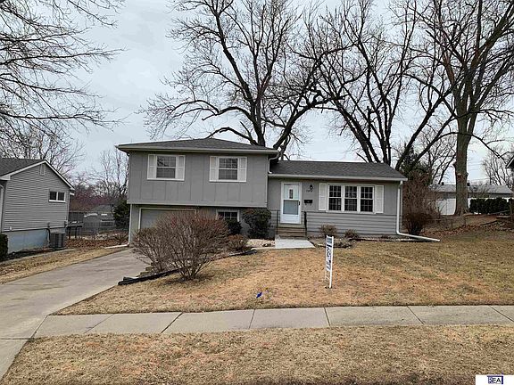 2nd image of 12421 Seldin Dr