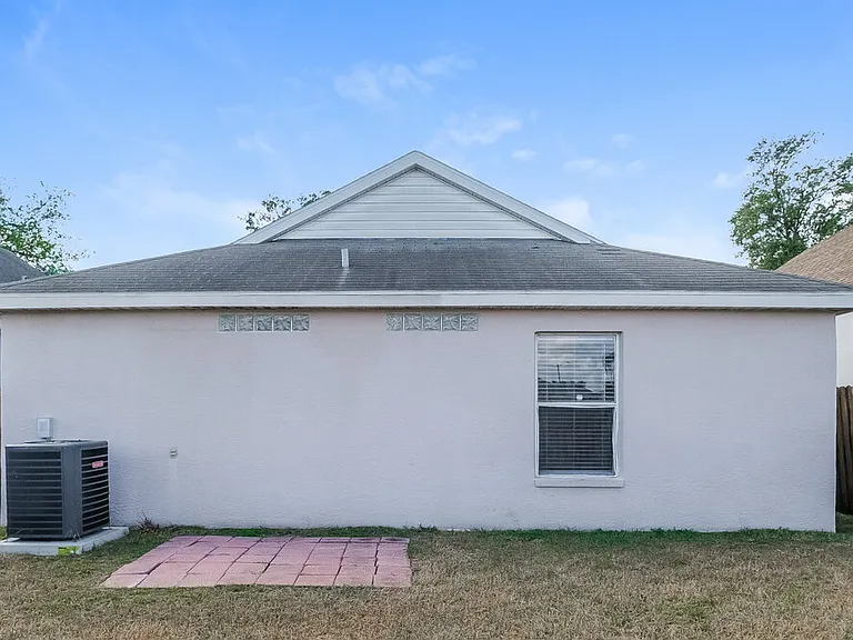 1402 Dew Bloom Rd — Photo 16