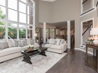 2289 Savannah Ln, Lexington, KY 40513