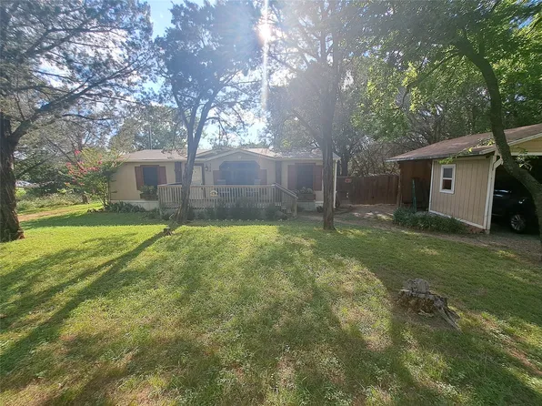 708 Jupiter Ave, Granbury, TX 76049