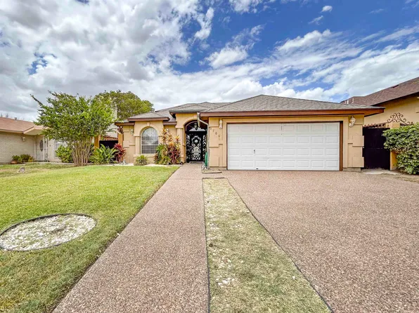 3706 Chiapas St, Laredo, TX 78046