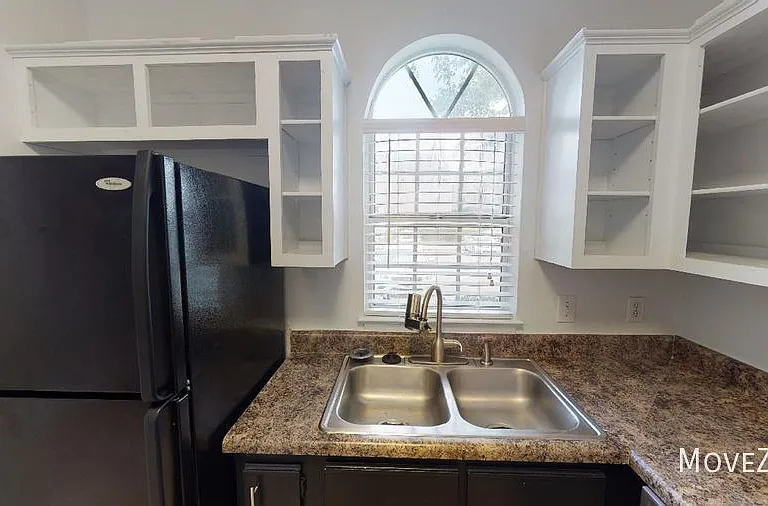 729 Bragg Dr #C — Photo 23