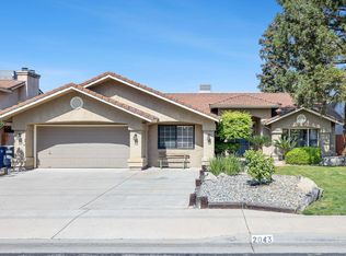 2043 Escalon Ave, Clovis, CA