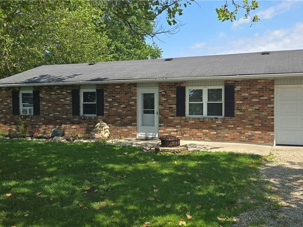 1332 Surface Rd, Eaton, OH 45320