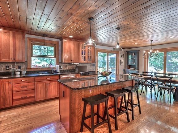 5th image of 71 Chandler Mill Dr