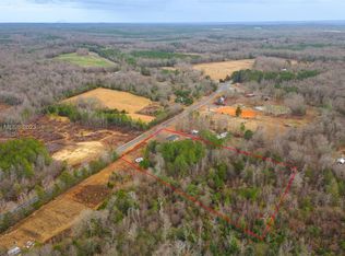 7470 Riverside Rd, Seagrove, NC 27341