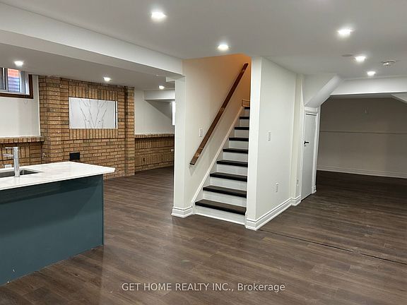 5th image of 70 Gardner Pl #Basement