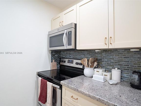 5th image of 7483 SW 82nd St #325