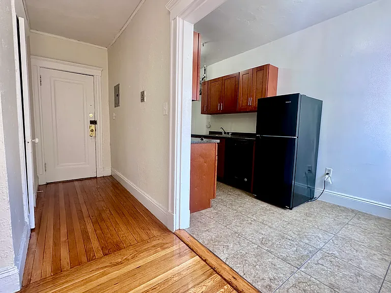 1172 Boylston St #2U — Photo 3