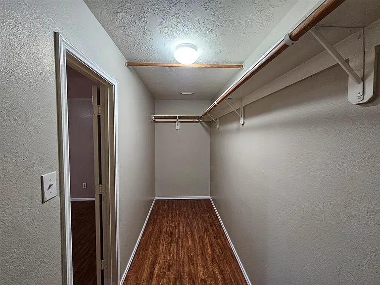 13111 Cherryglade Ct — Photo 32