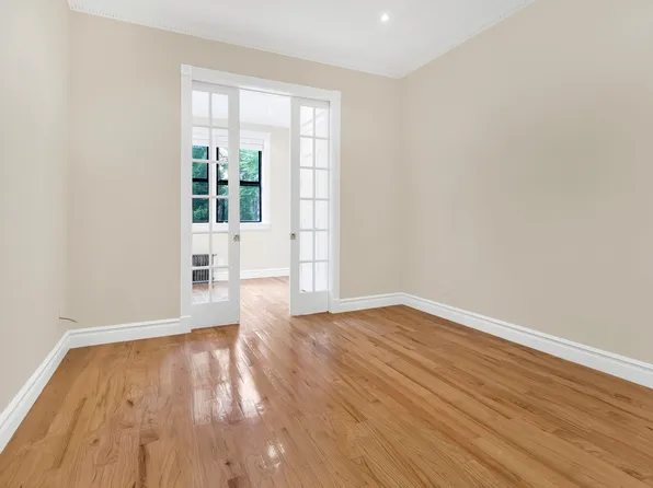 404 East 88th Street image 1 of 9