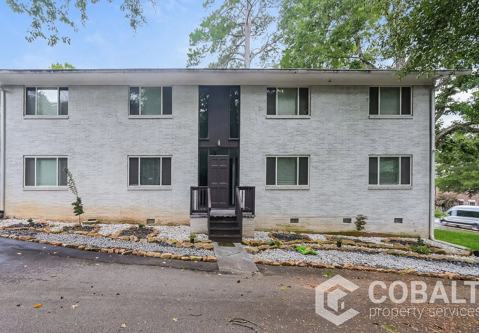 2 bed, 1.0 bath, 900 sqft, $1,525 — Photo 1