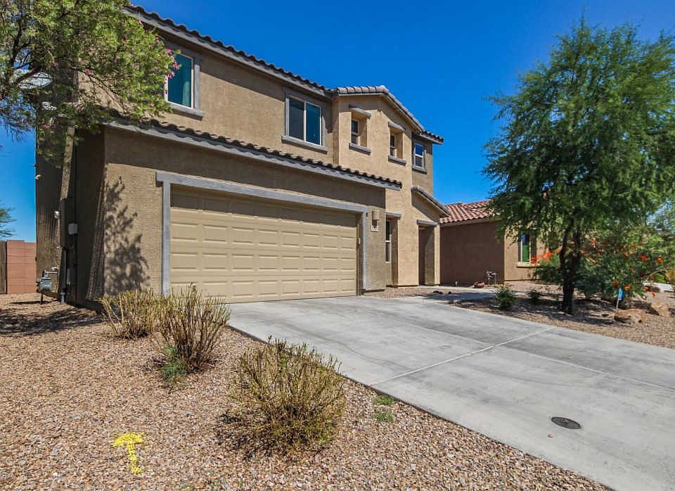1st image of 1029 E Empire Canyon Ln