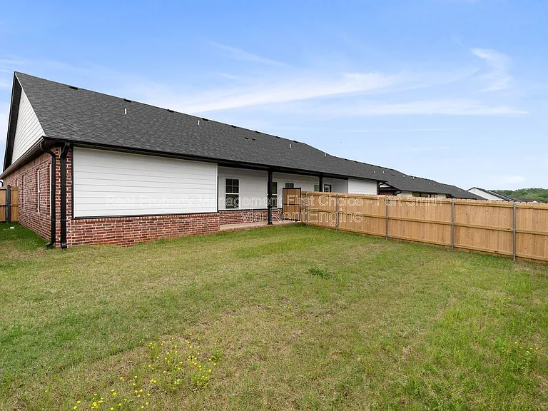 8724 Cantera Dr #B — Photo 21