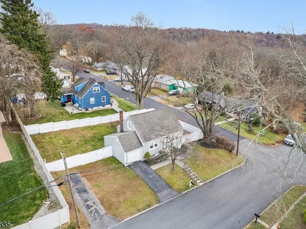 66 Clark St, Mine Hill Twp., NJ 07803