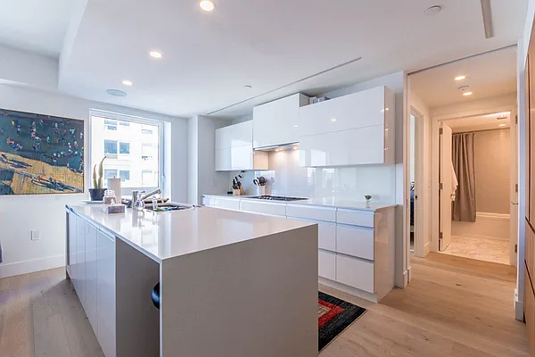 Rented by Douglas Elliman | media 23