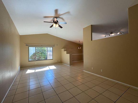 4th image of 3954 Calle Roca