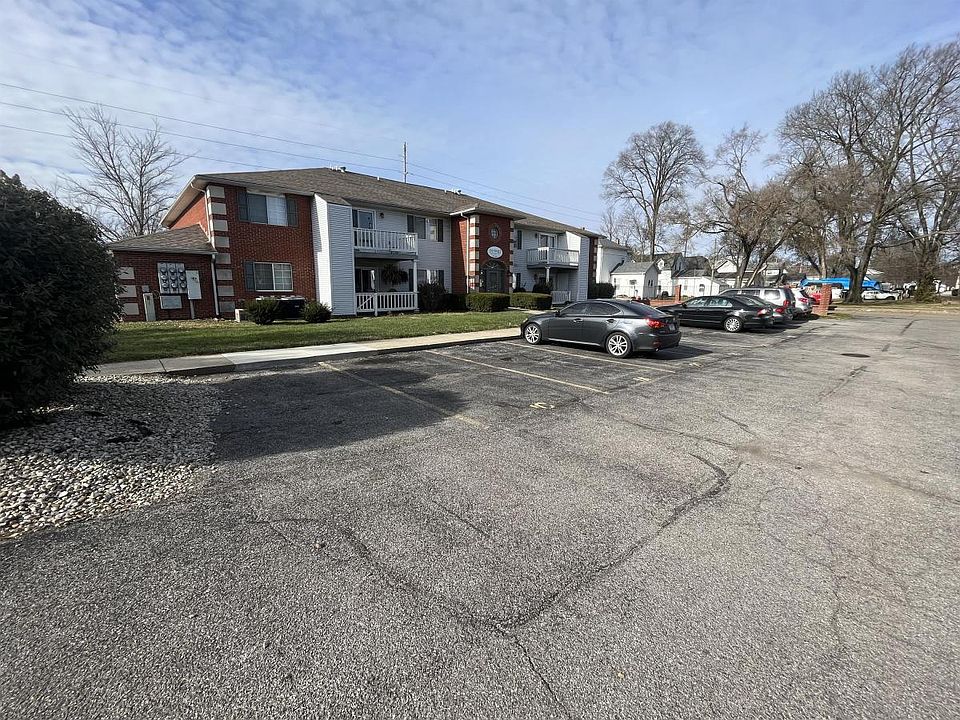 555 Chestnut St APT 2A, Columbus, IN 47201 | Zillow